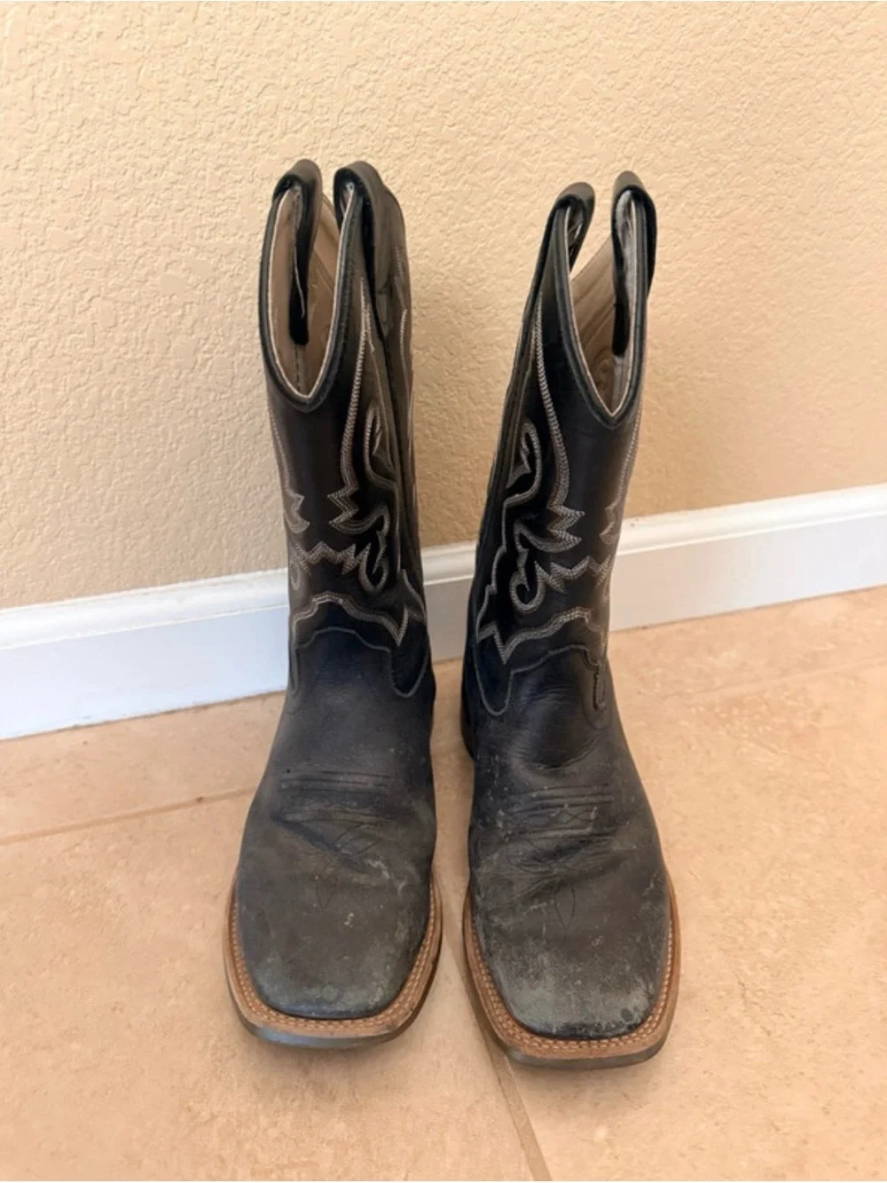 Men's Black Leather Western Boots